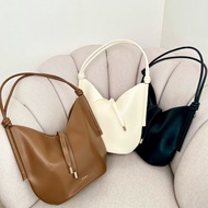 WOMAN BAG: KNOT TOTEVIO
