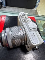 Olympus E-PL7 EPL7 極新凈，不是 EM1 EM10 EM5