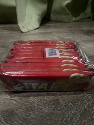 M.Y. San Fita Crackers 10 pcs x 30grams