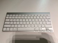 Apple Wireless Keyboard (A1314)