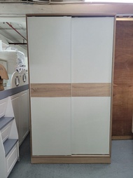 廠家直銷 全新 3尺/4尺 白橡木色趟門衣櫃 #WP-03-BW36A $2500 / WP-03-BW48A $2800 (包送貨及安裝)