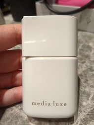 Media luxe 防汗粉底