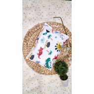 Newborn baby pillow made of cotton and silk 26x35cm