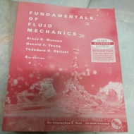 Preloved book Fundamentals of fluid mechanics 4th edition by Bruce R.Munson, Donald F.Young , Theodo
