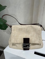 芬迪中古米色老花Mamma法棍 Fendi Vintage Beige Zucca Mamma Ba