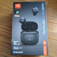 JBL Tour Pro+ TWS JBLTOURPROPTWSBLK 黑色