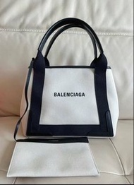 Balenciaga Logo Tote Bucket Bag 拼色 帆布拼小牛皮 購物袋 帆布包 手提包 小號 女款 白色 黑色 黑白 無長肩帶 手袋 送禮 禮物 | 339933-2HH3N926
