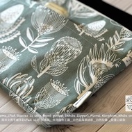 南非 aLoveSupreme_11吋平板保護套_非洲植物王國_白色鼠尾草