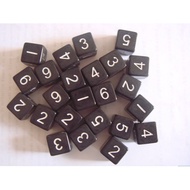 Yixi D6 Sezilong and Dungeon (D&D) 6-Sided Numbers Wanzhi Brand Props Dice 16MM Number 1-6 Dice in W