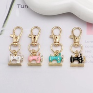 4pcs Mini Sewing Machine Keychains – A Stitch Of Memory & Meaning, Vintage Miniature Enamel Metal Se