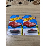 Hotwheels Porsche 911 Carrera Clip Keychain