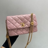 99新閒置 Chanel香奈兒 22A 復古腋下金幣包 粉色