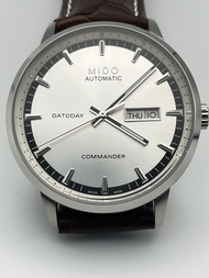 นาฬิกาผู้ชาย มิโด้ DATODAY COMMANDER ระบบAUTOMATIC ขนาด40mm หน้าปัดสวย ดูคลาสสิค สวยมีคุณค่า