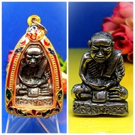 大名鼎鼎必打佛殿堂级名師大马僧王督拉惹銮菩孔佩戴式小全身，已包好非常精美镀金龙牙壳Thai Monk With Title”Tok Raja” Master Lp Kron Roop Lor