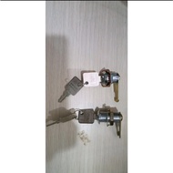 Hammered trunk cabinet lock 2F, 3F square key