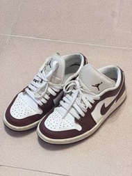 Nike AJ1 air Jordan 酒紅色37.5  us6.5