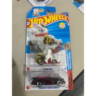 2 pcs hotwheels poce & feline lucky package