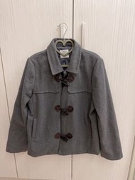 （二手衣）東京著衣灰色大衣牛角扣
