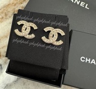 Chanel 經典雙C耳環