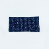 防疫 / 傍晚的洗衣場口罩套 (不含口罩)