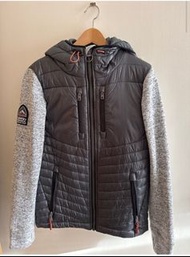 99% new Superdry 羽絨外套