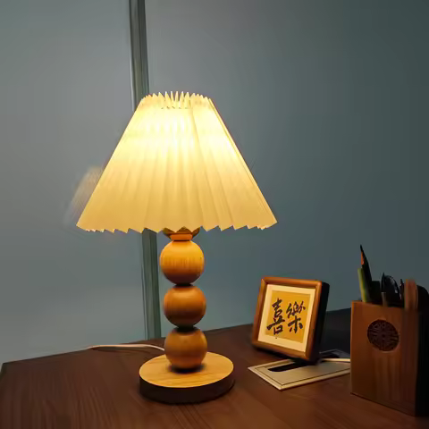 Solid Wood Table Lamp Nordic Vintage Pleated Bedroom Bedside Desk Reading Decorative Wooden Desk Lam