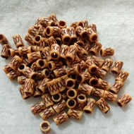 100 PCS 8x11 PLASTIC BEADS