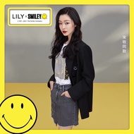 Lily smiley face t-shirt