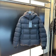 Canada Goose 黑色羽絨外套