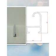 SMALL SILVER ALUMINUM FRAME