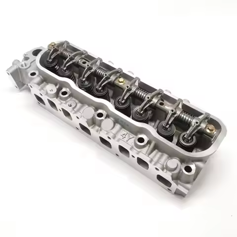 Engine 4Y Cylinder Head W/Valves for Toyota Forklift 2TG20 2TG25 6FG 7FG 8FG