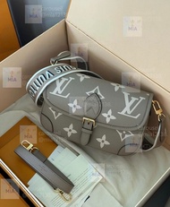 Brand new LOUIS VUITTON  LV Diane shoulder bag