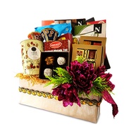 Kaabil Diwali Hamper Royce Chocolate Vegetarian Indian Deepavali Gift