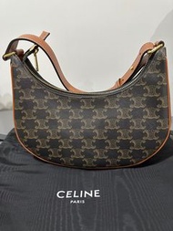 Celine Triomphe Ava bag 腋下包