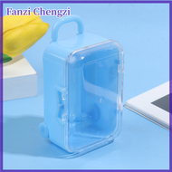 Fanzi กระเป๋าเดินทางพลาสติกขนาดเล็กสำหรับเด็กเฟอร์นิเจอร์อุปกรณ์ตุ๊กตากล่องกระเป๋าเดินทาง