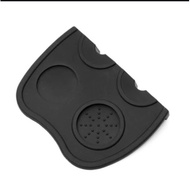 Silicone Corner tamper mat