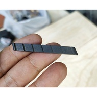 Multiscale 7 string guitar Nut