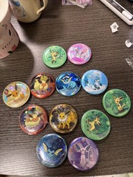 寵物小精靈伊貝進化襟章