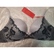 EMBROIDERY BRA 32B CUP