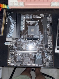 Gigabyte b550m gaming  主板