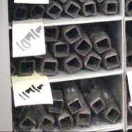 Square hole punch 11mm x 11mm