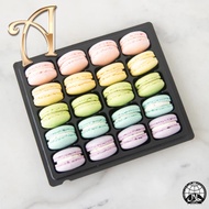 [Annabella] 20pcs Assorted Macaron In  Black Tray (classic flavour ) | Halal Certified