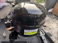 คอมเพรสเซอร์ตู้เย็นขนาด2ประตู 1/5แรง R134