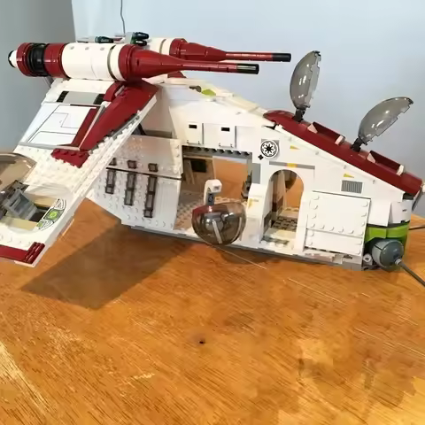 1175PCS Republic Dropship Gunship Building Blocks Bricks Compatible 75021 DIY Toys For Children Birt