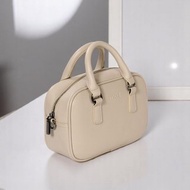 moz瑞典駝鹿 防潑水 枕頭包 (奶油白)