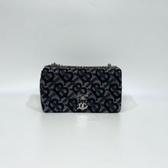 BURBERRY黑銀水鑽銀釦Lola鏈條肩側背包