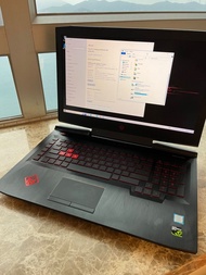 HP Omen 17’ / i7 32gb gtx1070