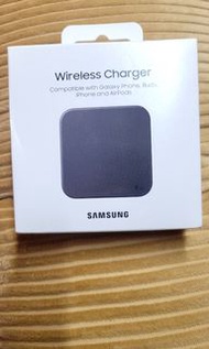 ‼️全新‼️Samsung原廠無線閃充充電板 (P1300)