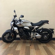 售 新車 HONDA CB1000R 銀色 日規