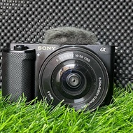 kamera Sony ZV-E10 second